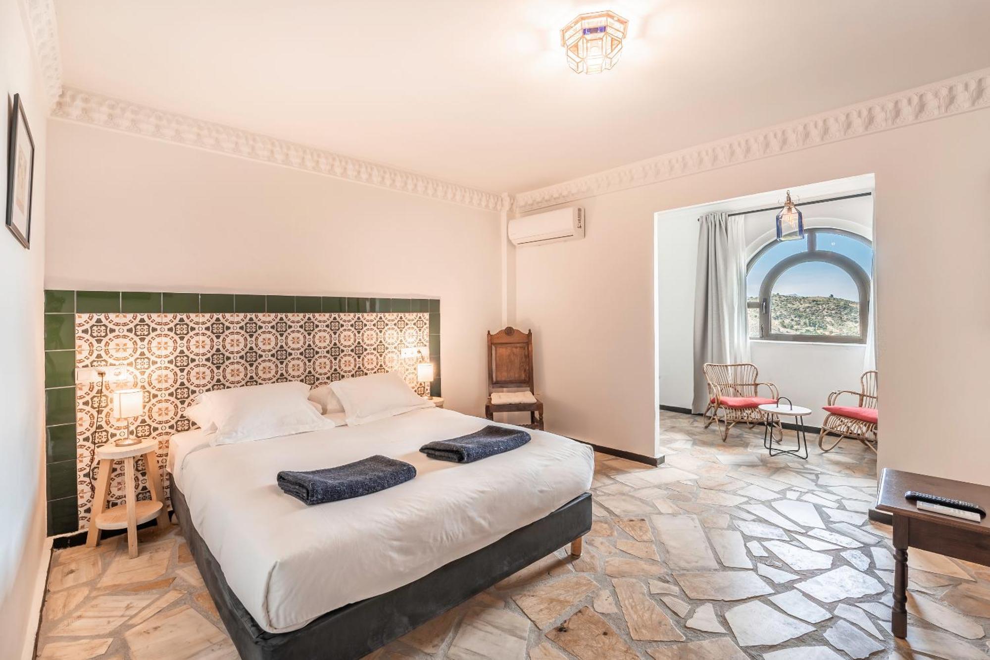 Castillo De Hotel Monda