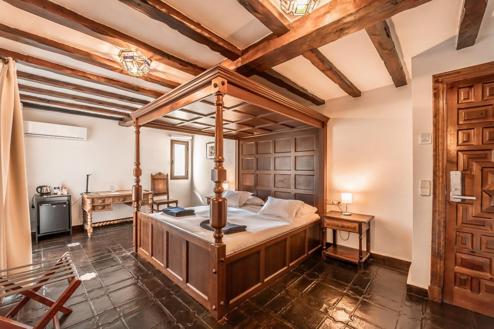 Hotel Castillo De