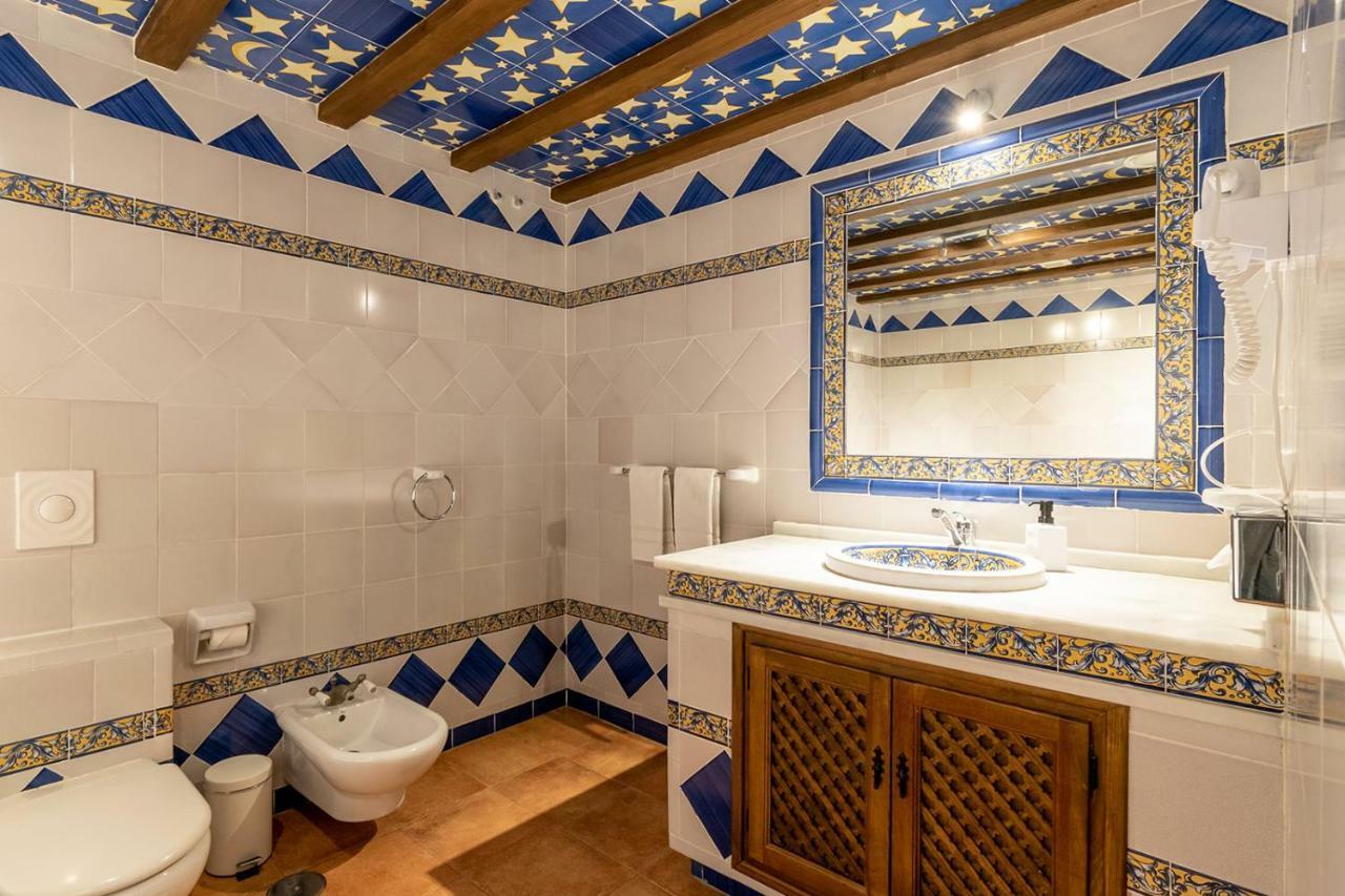 Hotel Castillo De